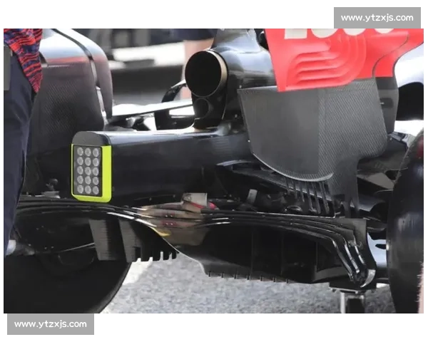 速度与智慧的碰撞，F1电竞直播回放带你回顾那些令人窒息的时刻